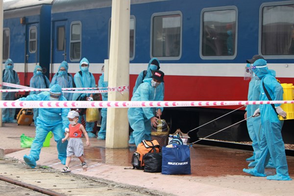 Hỗ trợ 1 triệu đồng/người đối với công dân Thừa Thiên Huế đang ở vùng có dịch - Anh 2