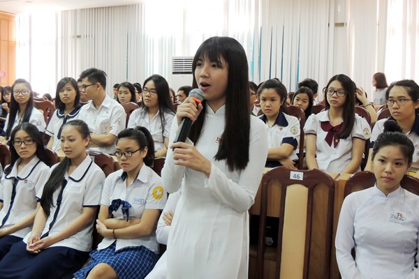 Tuyệt đối không để xảy ra tình trạng “lạm thu” đầu năm học - Anh 2