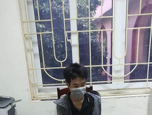 Liên tiếp xảy ra các vụ chống đối tại chốt kiểm tra trong chiều ngày 25.8 - Anh 1