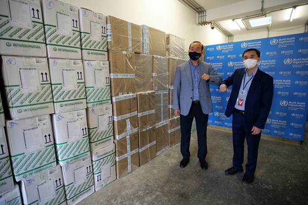 24 giờ qua, cả nước ghi nhận 12.103 ca mắc mới Covid-19 - Anh 2