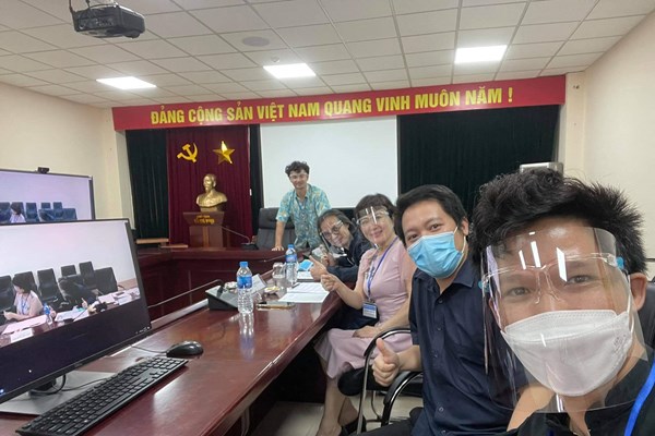 Tuyển sinh diễn viên bằng hình thức 