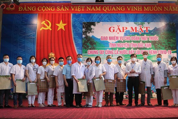 Bắc Kạn: Hơn 350 tấn hàng hóa, nhu yếu phẩm hỗ trợ TP. HCM chống dịch - Anh 2
