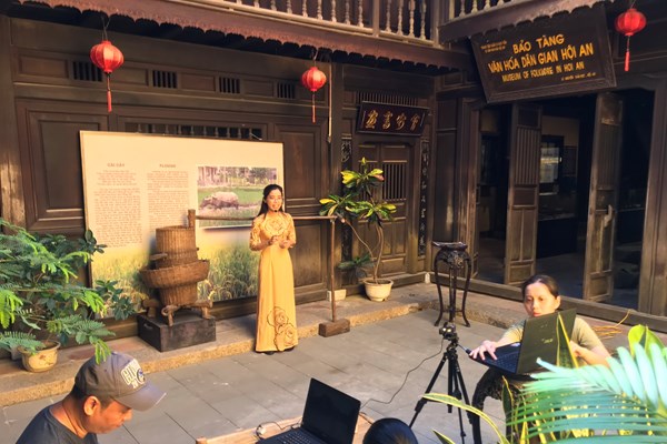 Livestream để đưa bảo tàng đến với công chúng - Anh 1