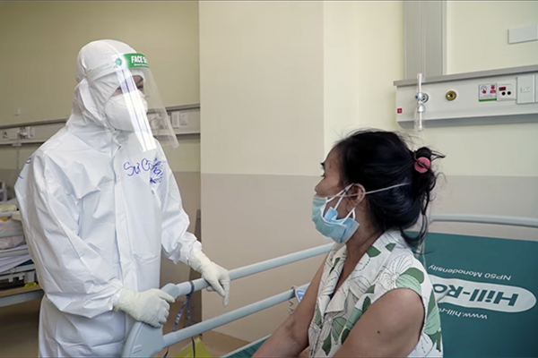 Tấm lòng từ bi, bác ái của các tình nguyện viên tôn giáo - Anh 2