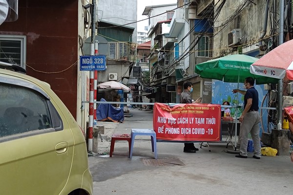 Phường Thanh Xuân Trung (Hà Nội) ghi nhận 381 ca, tối 1.9 bắt đầu giãn dân ở ngõ 328 -330 Nguyễn Trãi - Anh 1