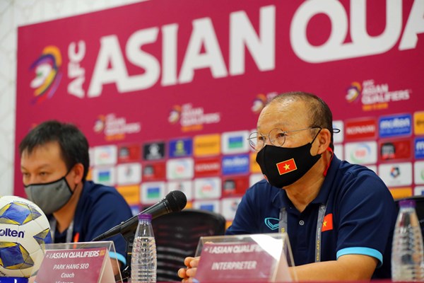HLV Park Hang-seo: “Các cầu thủ Việt Nam đã thi đấu nỗ lực” - Anh 1