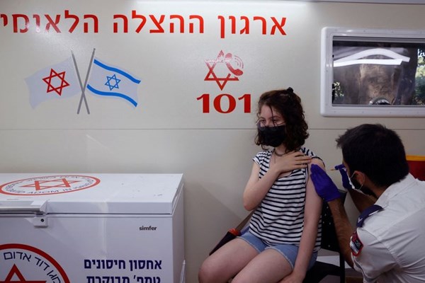 Lời cảnh báo từ hình mẫu tiêm chủng Israel - Anh 1