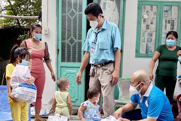TP.HCM: Lên phương án hỗ trợ đợt 3 cho những trường hợp khó khăn sau ngày 15.9 - Anh 2