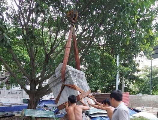 Vỡ khối bia cổ tại di tích chùa Thổ Hà: Việc phải làm ngay là 
