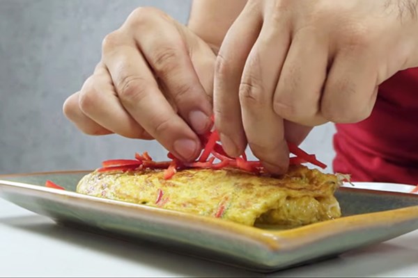 Gợi ý 3 công thức chiên trứng tuyệt đỉnh siêu đơn giản tại nhà - Anh 3