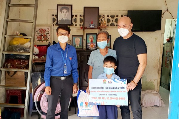 Cần chính sách chăm lo lâu dài cho trẻ mồ côi vì Covid-19 - Anh 1