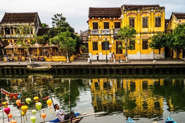 Quảng Nam: Phấn đấu đón 12 triệu lượt khách vào năm 2025 - Anh 1