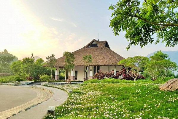 Điểm danh những resort Hòa Bình lý tưởng cho kỳ nghỉ cuối tuần - Anh 2