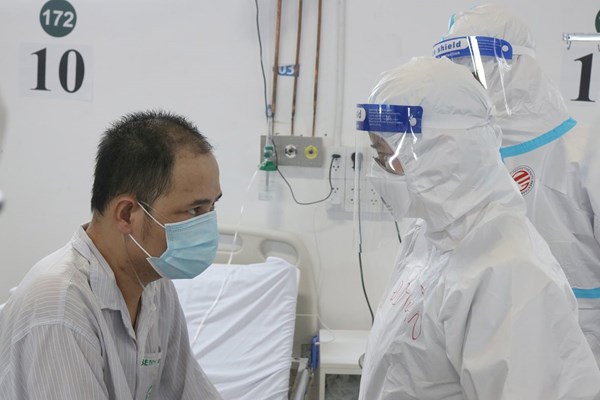 Sự hồi phục kỳ diệu của chàng trai mắc Covid-19 hỏi “Bao giờ em chết?” - Anh 2