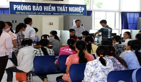 Áp dụng nhiều chính sách chưa có tiền lệ cho người lao động - Anh 1