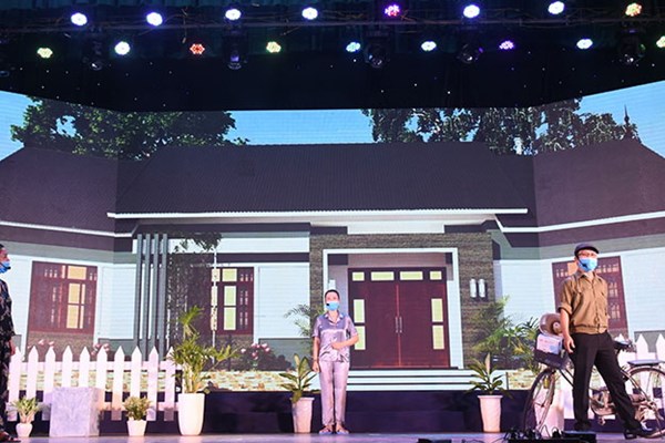 Ghi hình chương trình nghệ thuật tuyên truyền phòng, chống dịch Covid-19 - Anh 1