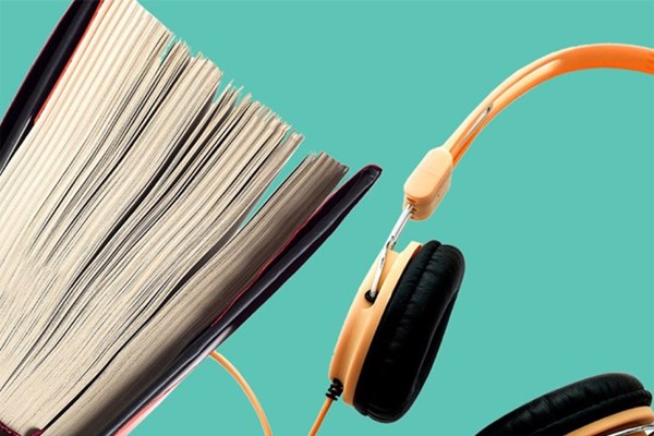 Sách nói tăng trưởng mạnh mẽ: Xu hướng của tương lai - Anh 1