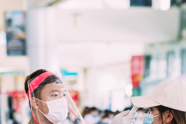 Từ 10.10, Vietjet mở lại 7 đường bay sẵn sàng đón khách trên các chuyến bay xanh, an toàn - Anh 1