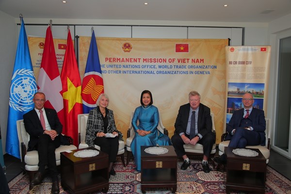 Ngày Việt Nam tại Thụy Sỹ năm 2021: Thăng hoa bản sắc Việt - Anh 3