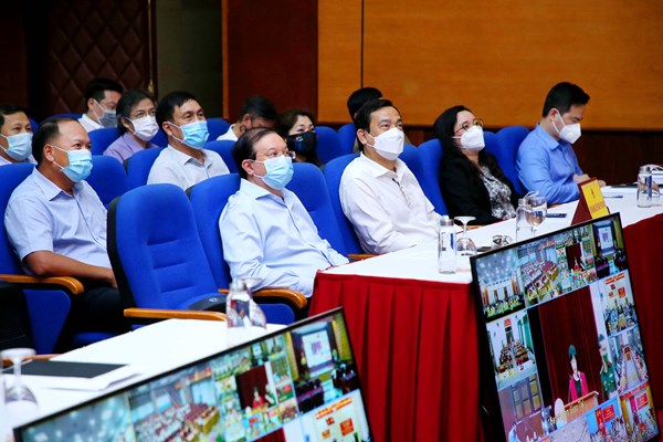 Trên 100 đại biểu Bộ VHTTDL dự Hội nghị trực tuyến thông báo nhanh kết quả Hội nghị Trung ương 4, khoá XIII - Anh 2