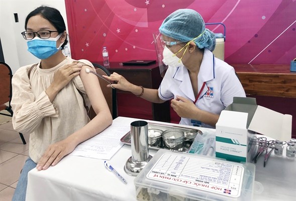 Chính phủ ban hành Quy định tạm thời ‘Thích ứng an toàn, linh hoạt, kiểm soát hiệu quả dịch Covid-19’ - Anh 2