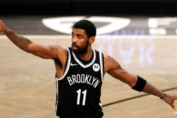 Ngôi sao NBA bị cho ngồi ngoài vì từ chối chủng ngừa Covid-19 - Anh 1