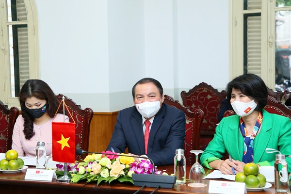 Hàn Quốc sẽ phối hợp tổ chức Tuần Văn hoá Hàn Quốc tại Việt Nam ủng hộ các hoàn cảnh khó khăn do dịch Covid-19 - Anh 1