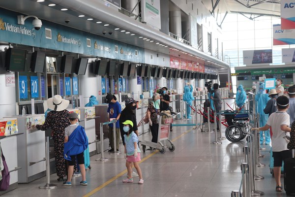 Du lịch Đà Nẵng: Uyển chuyển thích ứng với tình hình mới - Anh 1