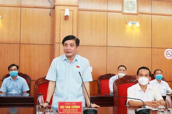 Tổng Thư ký Quốc hội dự Lễ trao thiết bị y tế phòng, chống Covid-19 - Anh 1