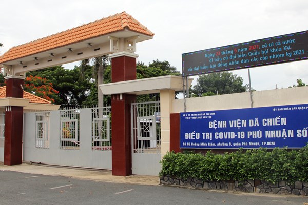 Rà soát các điều kiện để tổ chức cho học sinh tới trường học trực tiếp - Anh 1