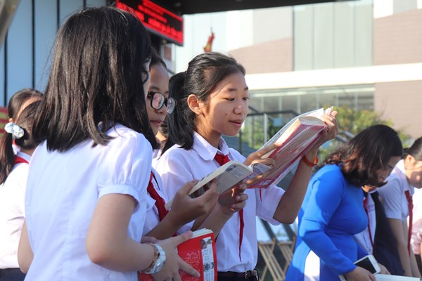 Đà Nẵng: Cần đầu tư phát triển hệ thống thư viện để phục vụ độc giả - Anh 1