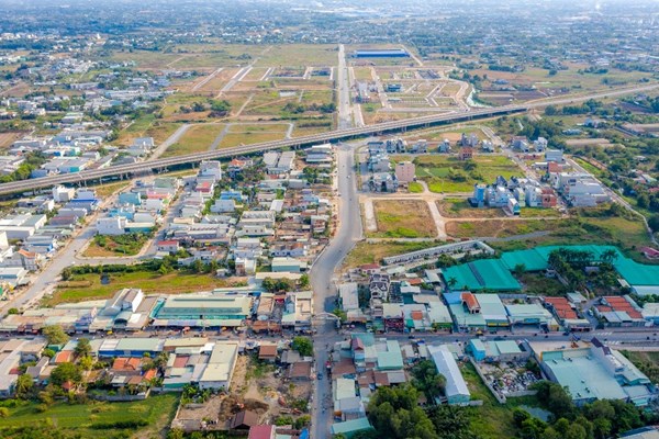 Hàng loạt nhà đầu tư khởi động kế hoạch “xuống tiền” tại bất động sản vùng ven - Anh 2