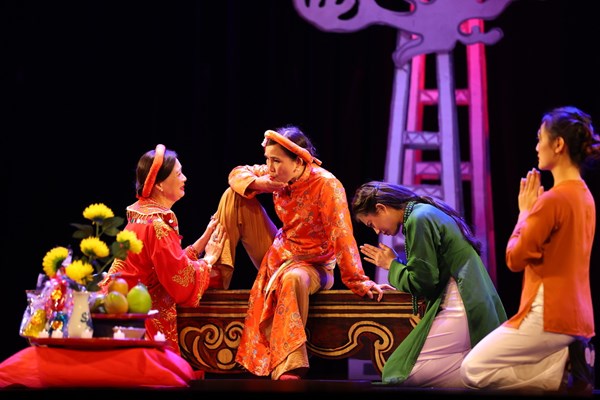 Trăn trở “chợ chiều” sân khấu kịch nói - Anh 3