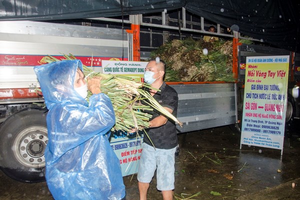Chín mươi ngày đêm hỗ trợ người dân Sài Gòn: Chuyện giờ mới kể... - Anh 2