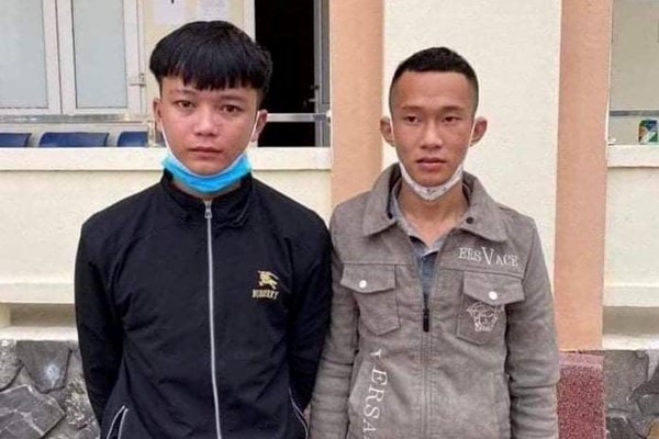 Quảng Bình: Tạm giữ khẩn cấp 2 đối tượng hành hung học sinh ngay cổng trường - Anh 3