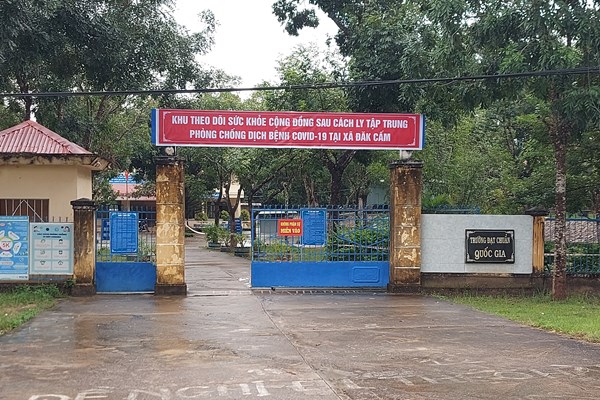 Cách ly đủ 14 ngày, theo dõi y tế tại nhà thì bị dương tính với Covid-19: TP Kon Tum lập các điểm theo dõi sức khỏe y tế tập trung để tiếp tục theo dõi - Anh 1