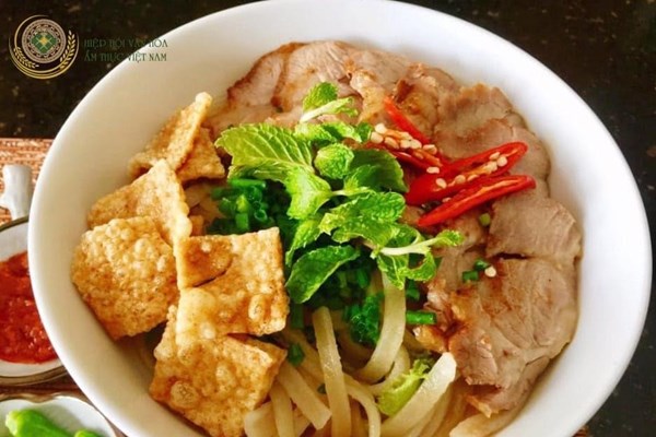 Cao lầu Hội An - Anh 1