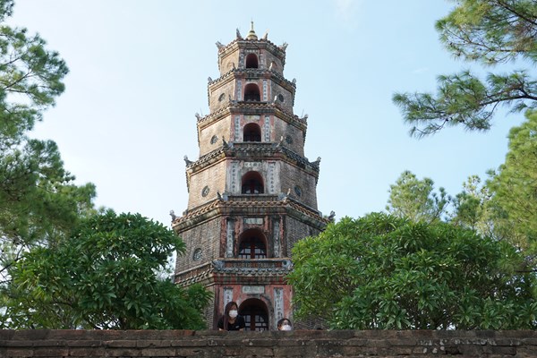 Trải nghiệm du lịch Huế xanh trong khuôn khổ Liên hoan phim Việt Nam lần thứ XXII - Anh 2