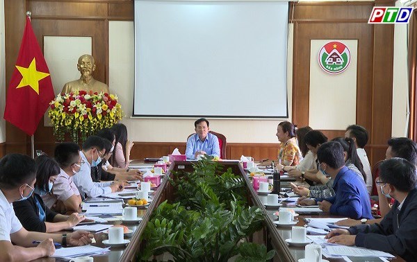 Chạy nước rút cho chương trình nghệ thuật Ngày Quốc gia Việt Nam - Anh 3