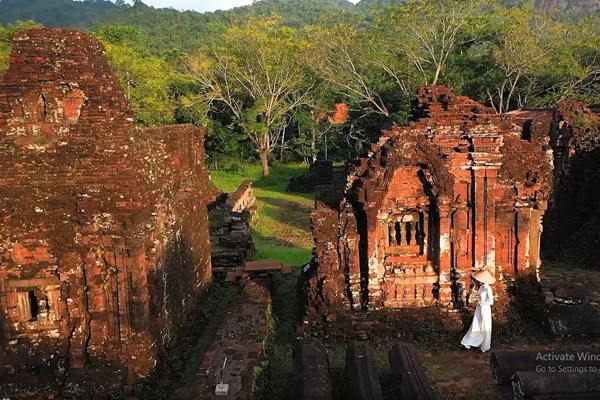 Thuyết minh trực tuyến Mỹ Sơn- Vùng đất của những câu chuyện - Anh 2