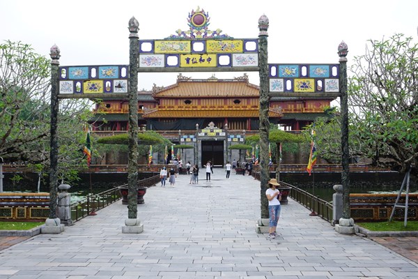 Thừa Thiên Huế: Điều chỉnh các hoạt động về văn hóa, du lịch và thể thao để phòng chống dịch - Anh 1