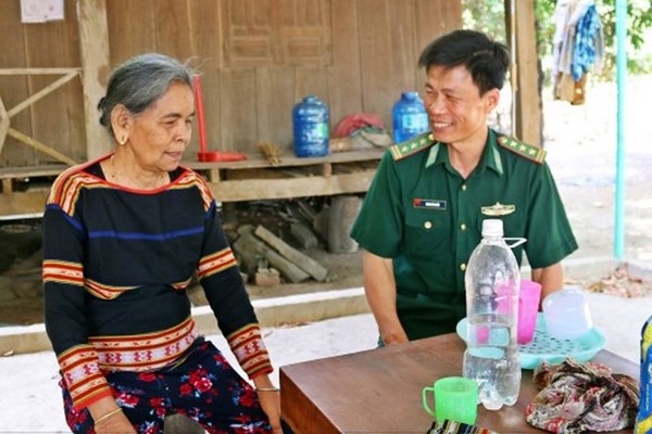 Nữ già làng tiêu biểu của người Gia Rai - Anh 2