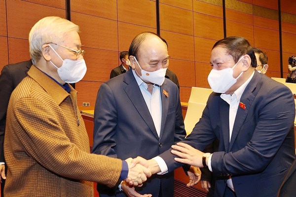 Quốc hội kết thúc hai ngày thảo luận về các vấn đề kinh tế - xã hội - Anh 1