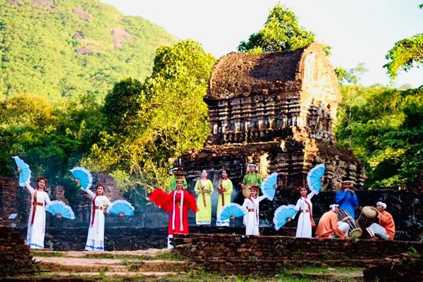 Quy trình đón khách quốc tế đến Quảng Nam - Anh 3