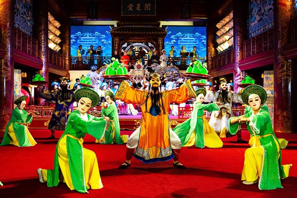Nghệ thuật biểu diễn truyền thống ở Huế: Háo hức chờ ngày sáng đèn - Anh 1
