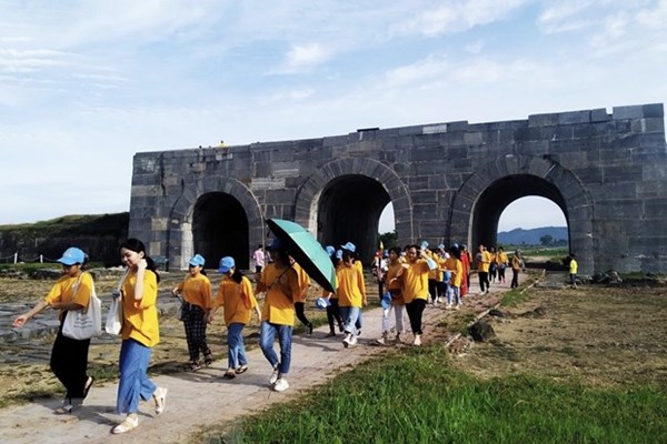 Chiến lược phát triển văn hóa đến năm 2030:  Để văn hóa thực sự trở thành sức mạnh nội sinh - Anh 2