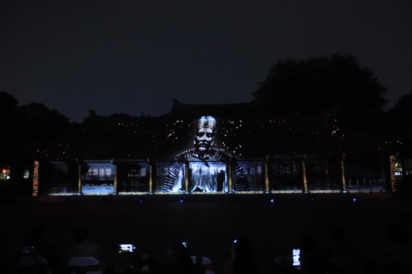 3D Mapping mang vẻ đẹp mê hoặc cho Văn Miếu- Quốc Tử Giám - Anh 3