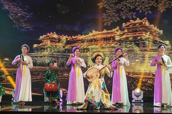 Khai mạc Liên hoan phim Việt Nam lần thứ XXII: Tinh gọn, đặc sắc - Anh 3