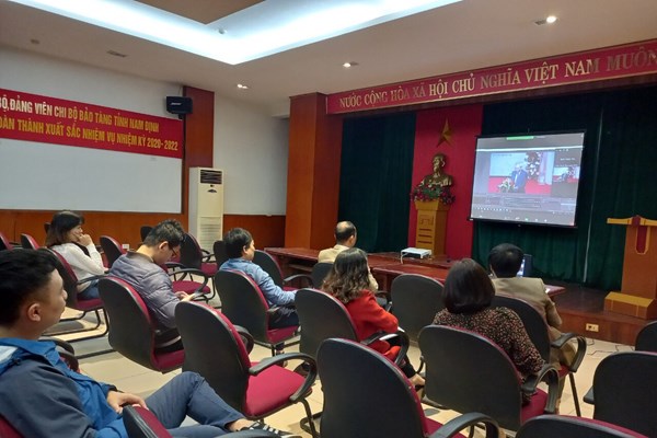 Bảo vệ và phát huy giá trị di sản văn hóa Việt Nam vì mục tiêu phát triển bền vững - Anh 3