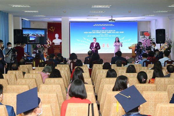 Kỷ niệm 50 năm Ngày thành lập Viện VHNT quốc gia Việt Nam, Bộ trưởng Nguyễn Văn Hùng: “Nhìn lại để tiến xa hơn” - Anh 5